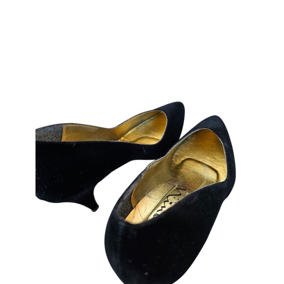 Vintage 90s Touch Of Nina Black Velvet Heels Pumps Shoes Leather Sole 6.5 M - Picture 9 of 16